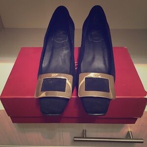 RV décolleté belle Vivier pump black